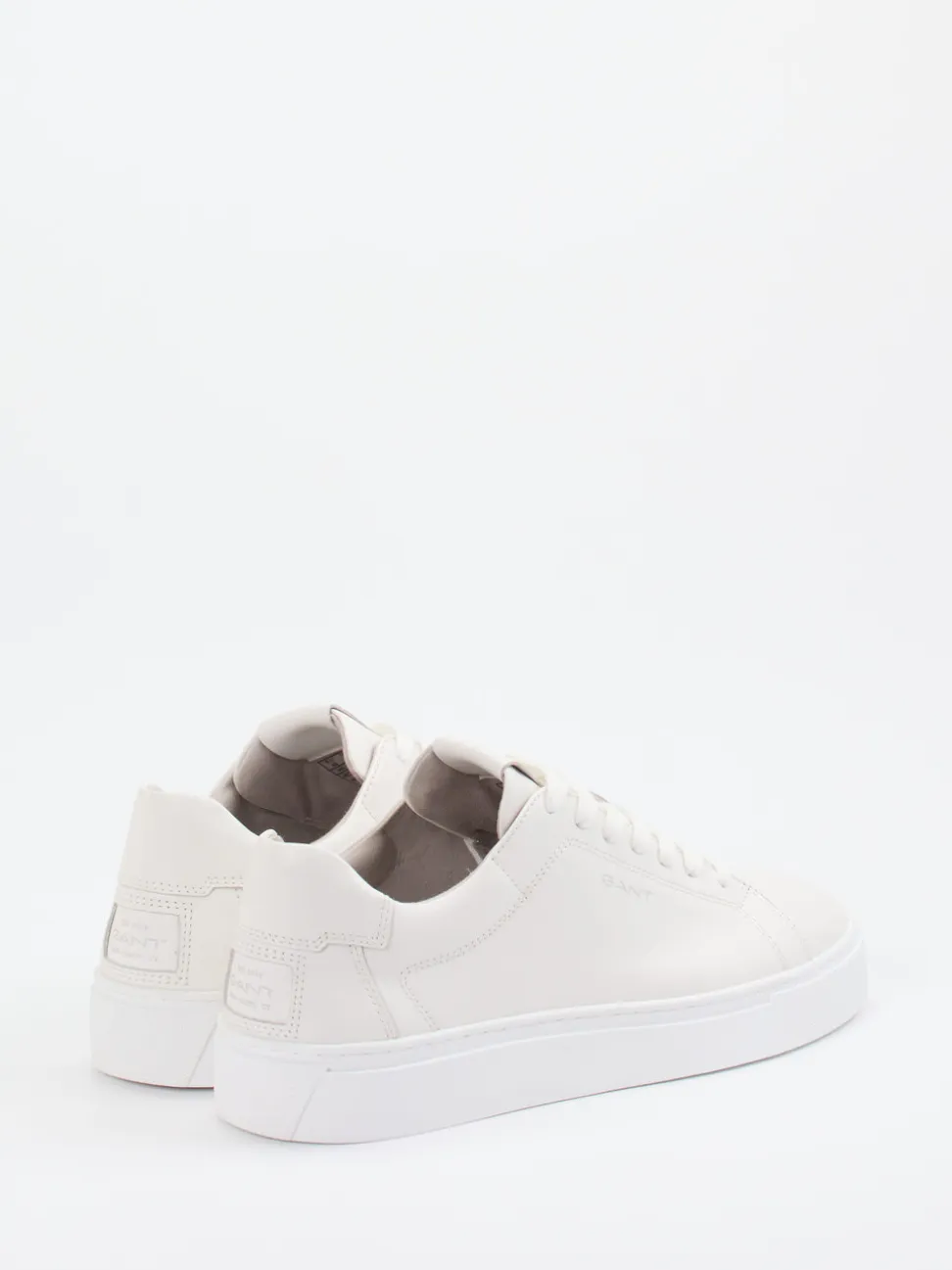 Gant – Sneaker aus Kalbleder Off-White mit Kontrastsohle
