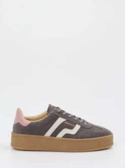 Gant – Sneaker aus Veloursleder in Schlammgrau