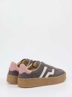 Gant – Sneaker aus Veloursleder in Schlammgrau