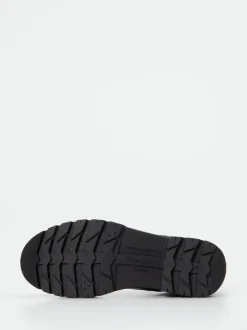 Ganter – Schnürstiefelette aus Lackleder Schwarz