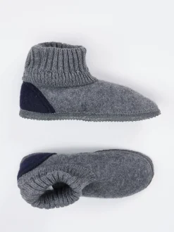 Giesswein – Hüttenschuhe aus Wollfilz grau