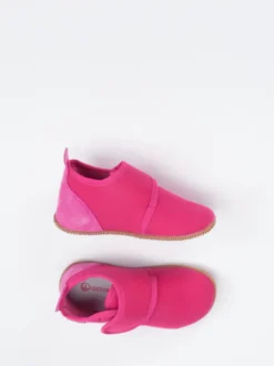 Giesswein – Kinder-Hüttenschuhe aus Textil pink