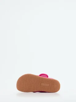 Giesswein – Kinder-Hüttenschuhe aus Textil pink