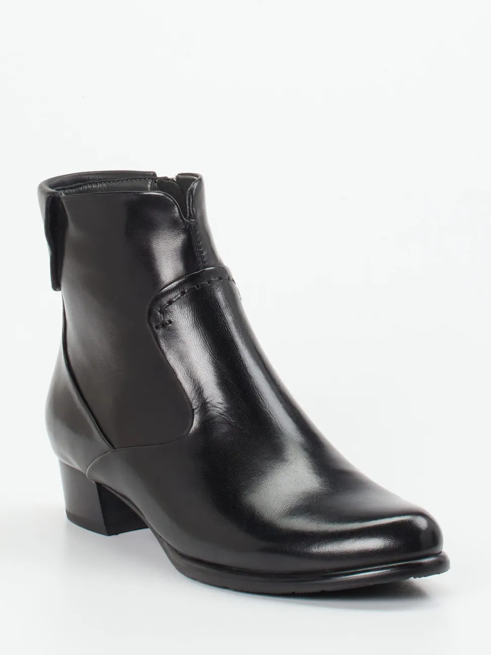 Ginger & Glove – Ankle Boots aus Lammleder schwarz