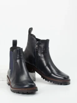 Ginger & Glove – Chelsea-Boots aus Lammleder Nachtblau