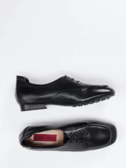 Ginger & Glove – Schnürschuh aus Kalbleder schwarz