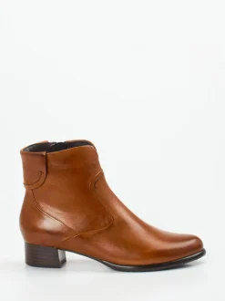 Ginger & Glove – Stiefelette aus Kalbleder cognacbraun