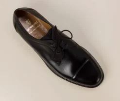 Gravati – Derby-Schnürschuh aus Kalbleder Schwarz