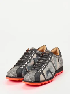 Harris – Sneaker aus geprägtem Leder in Schwarz