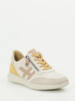 Hartjes – Sneaker aus Kalbleder in Soft-Neutrals