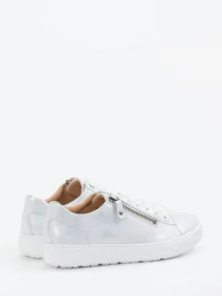 Hartjes – Sneaker aus Metallicleder perlmuttweiß