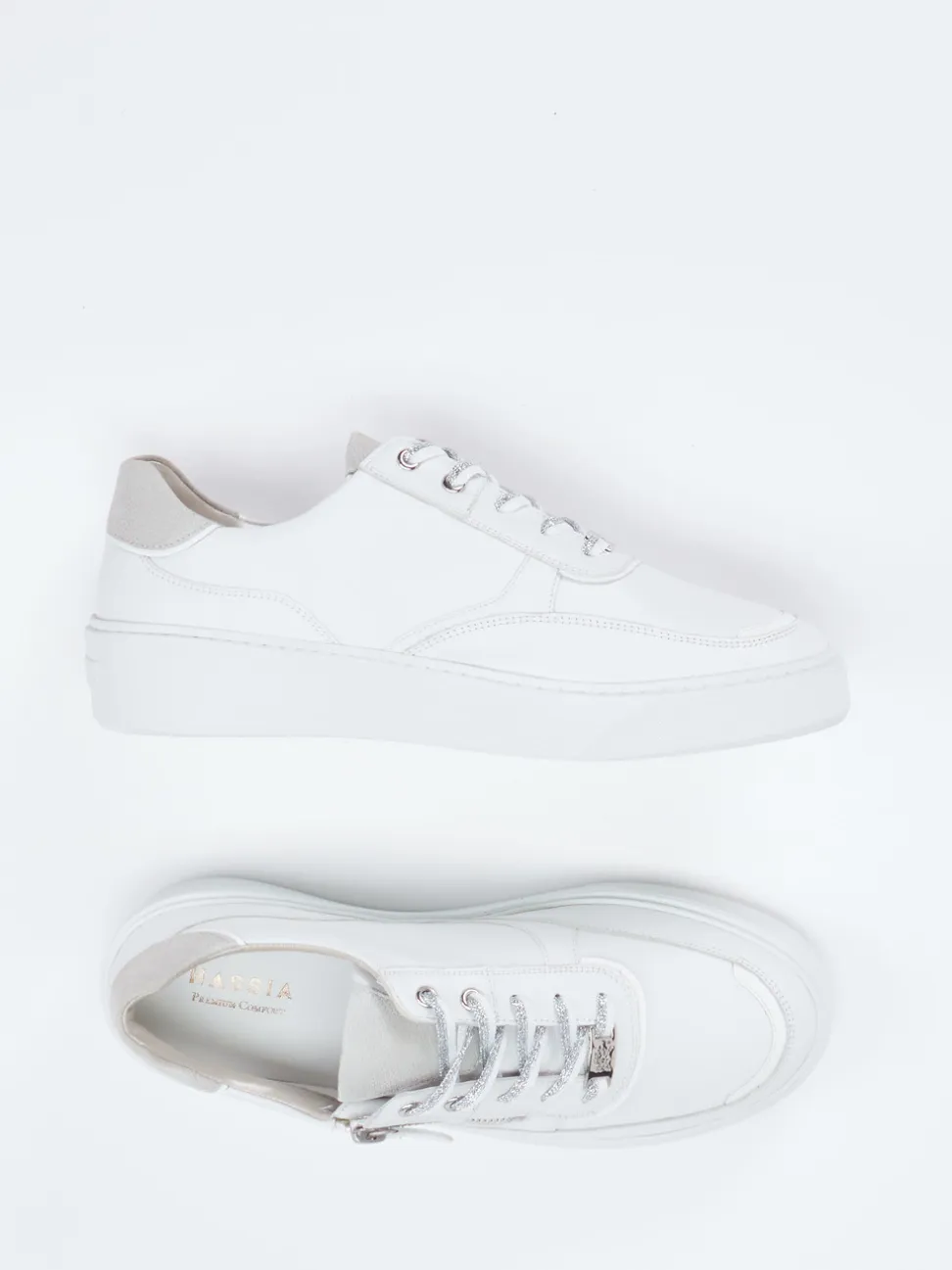 Hassia – Plateau-Sneaker aus Kalbleder in Offwhite