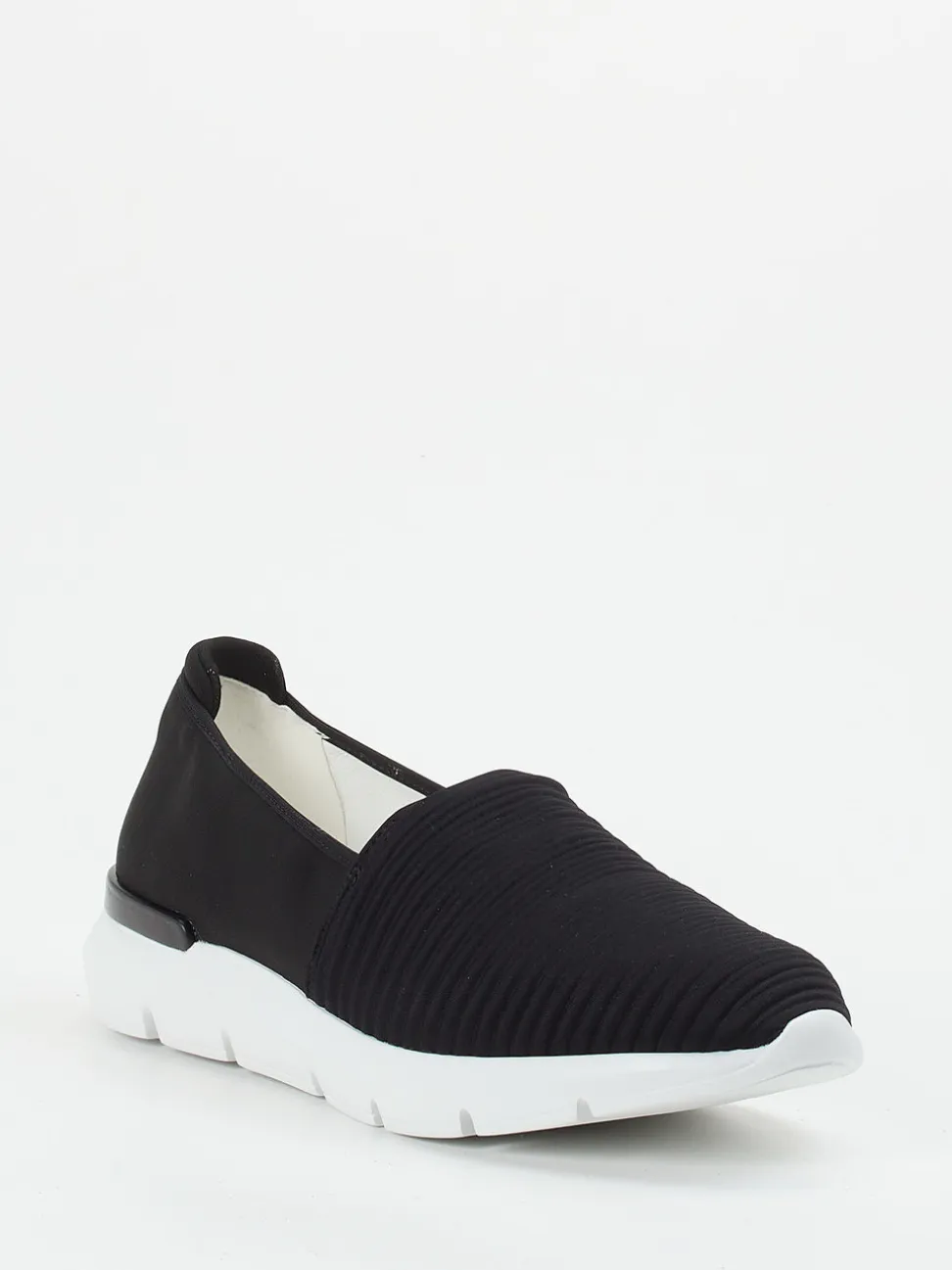 Hassia – Slipper aus Textil in Schwarz