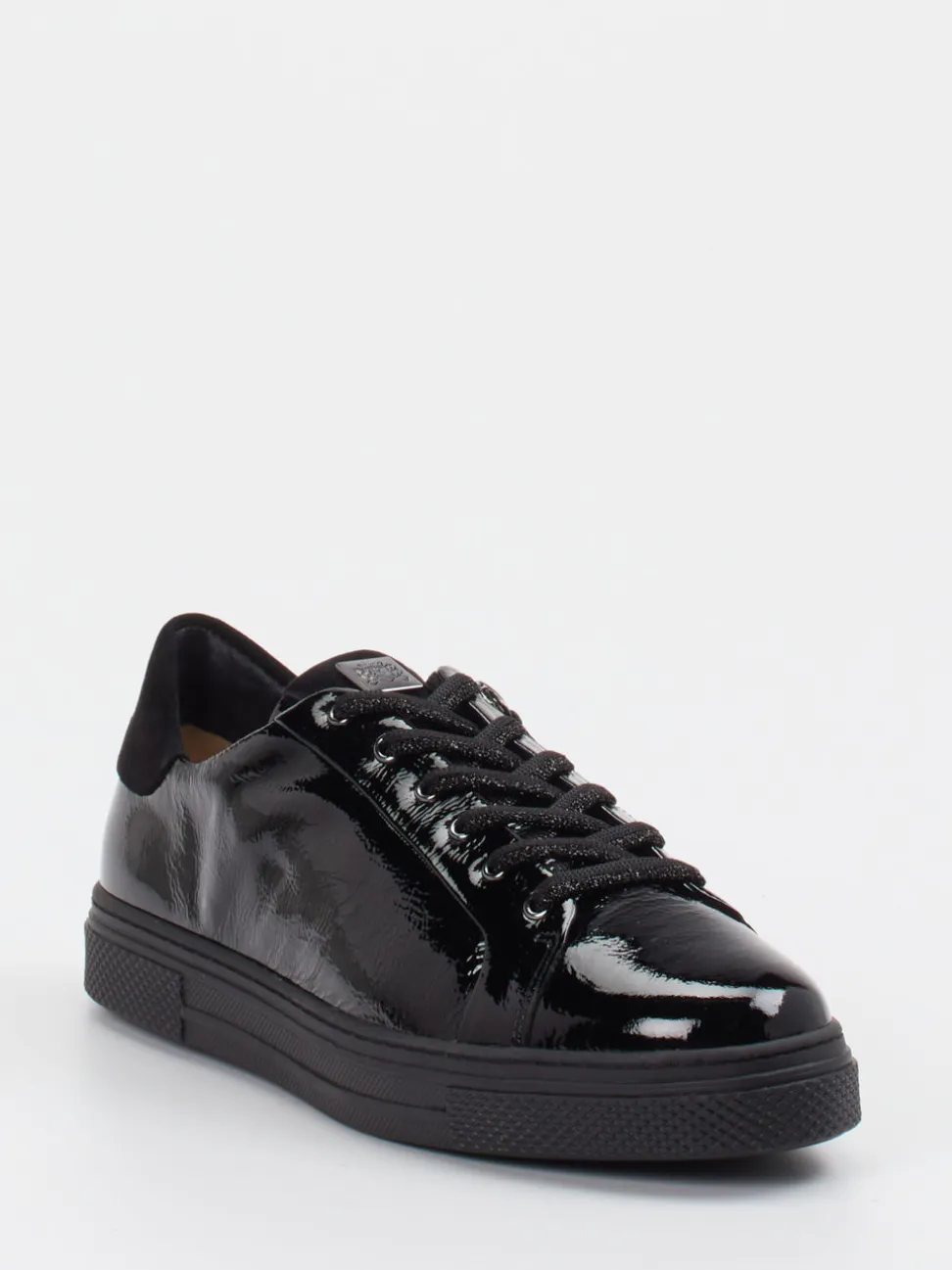 Hassia – Sneaker aus Lackleder schwarz glänzend