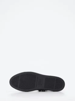 Hassia – Sneaker aus Lackleder schwarz glänzend