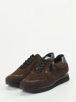 Hassia – Sneaker aus Veloursleder in Dunkelbraun