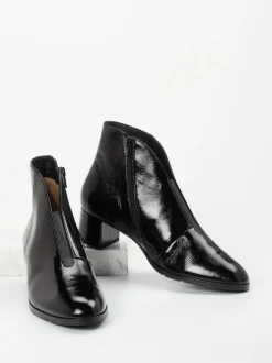 Hassia – Stiefelette aus Lackleder Schwarz