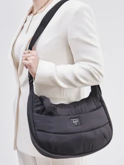 Herschel – Hobo Bag aus recyceltem Textil schwarz