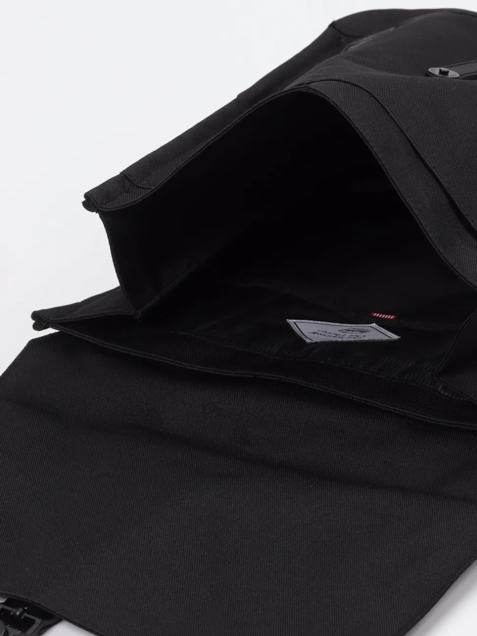 Herschel – Rucksack aus Textil in Schwarz