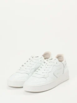HUB – Sneaker aus Leder in Weiß mit Retro-Charme