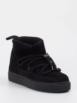 Inuikii – Stiefeletten aus Veloursleder Schwarz