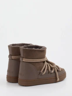 Inuikii – Stiefeletten aus Veloursleder in Taupe