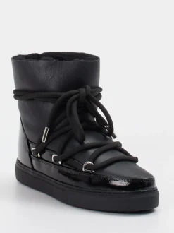 Inuikii – Stiefeletten aus Kalbleder und Lackleder schwarz