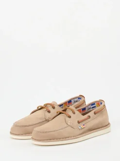 Joe – Bootsschuh aus Nubukleder beige