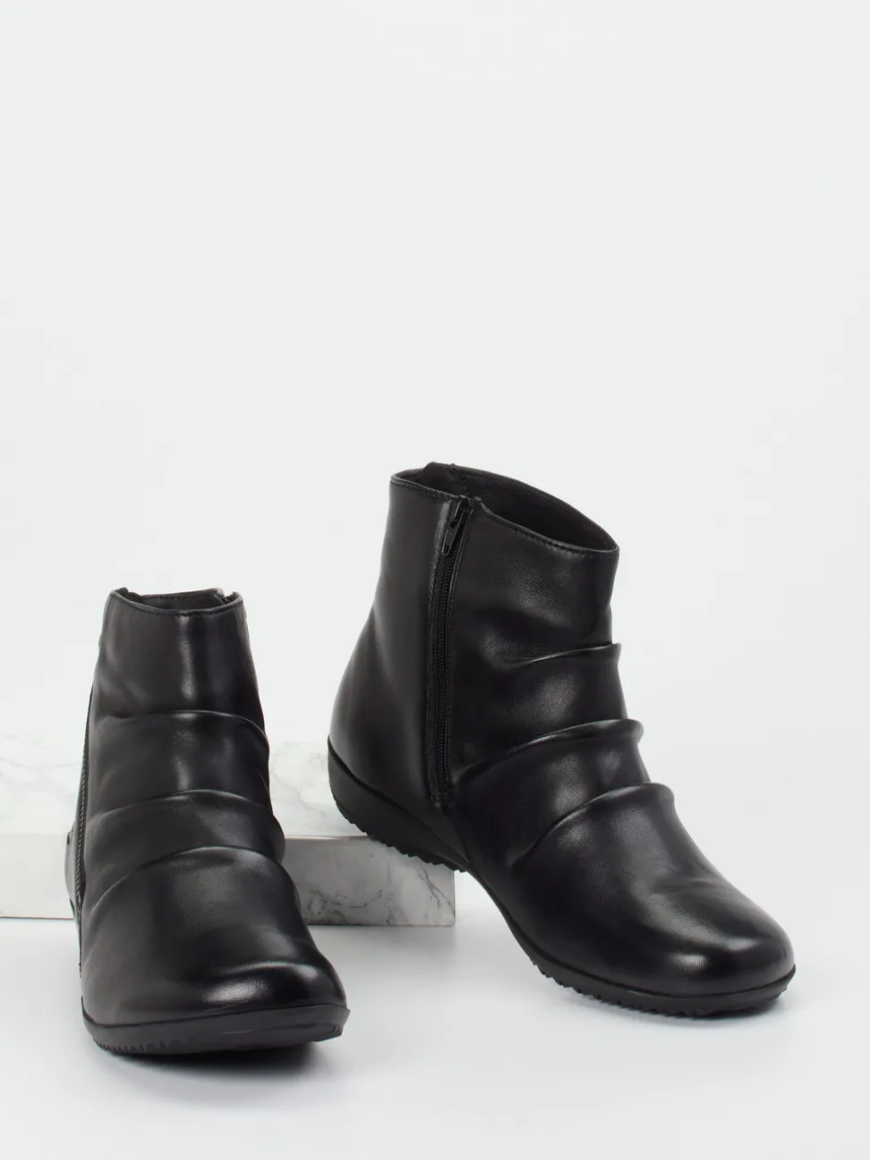 Josef Seibel – Stiefelette aus Leder schwarz