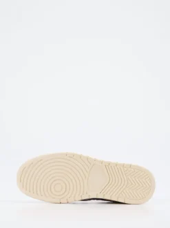 Kamo Gutsu – Low-Top Sneaker aus Veloursleder Beige
