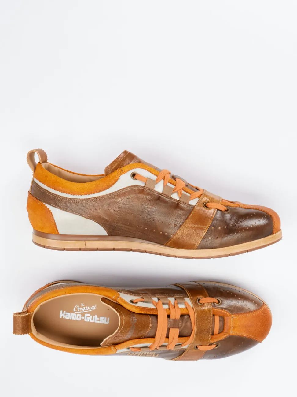 Kamo Gutsu – Sneaker aus Kalbleder in Braun-Orange