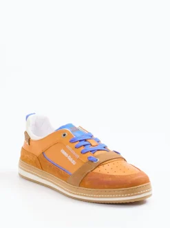 Kamo Gutsu – Sneaker aus Leder in Cognac-Orange