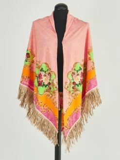 Katherina Loretta – Poncho