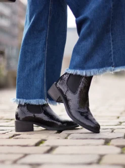 Kennel & Schmenger – Chelsea Boots aus Metallic-Textil Schwarz