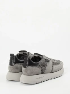 Kennel & Schmenger – Plateau-Sneaker aus Veloursleder grau