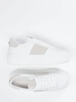 Kennel & Schmenger – Plateau-Sneaker aus Kalbleder weiß