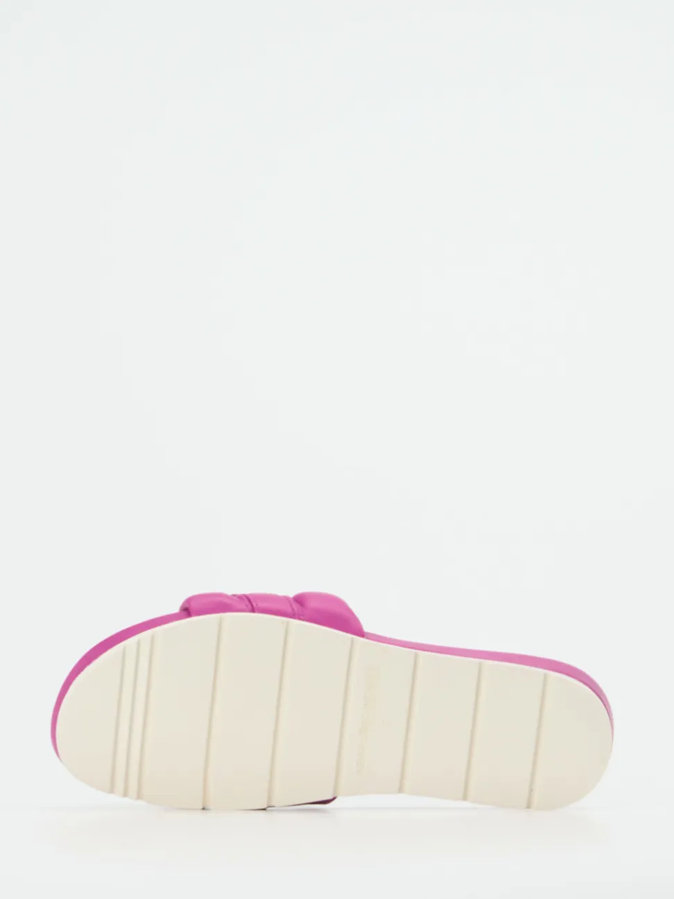 Kennel & Schmenger – Slides aus Lammleder Pinkfuchsia
