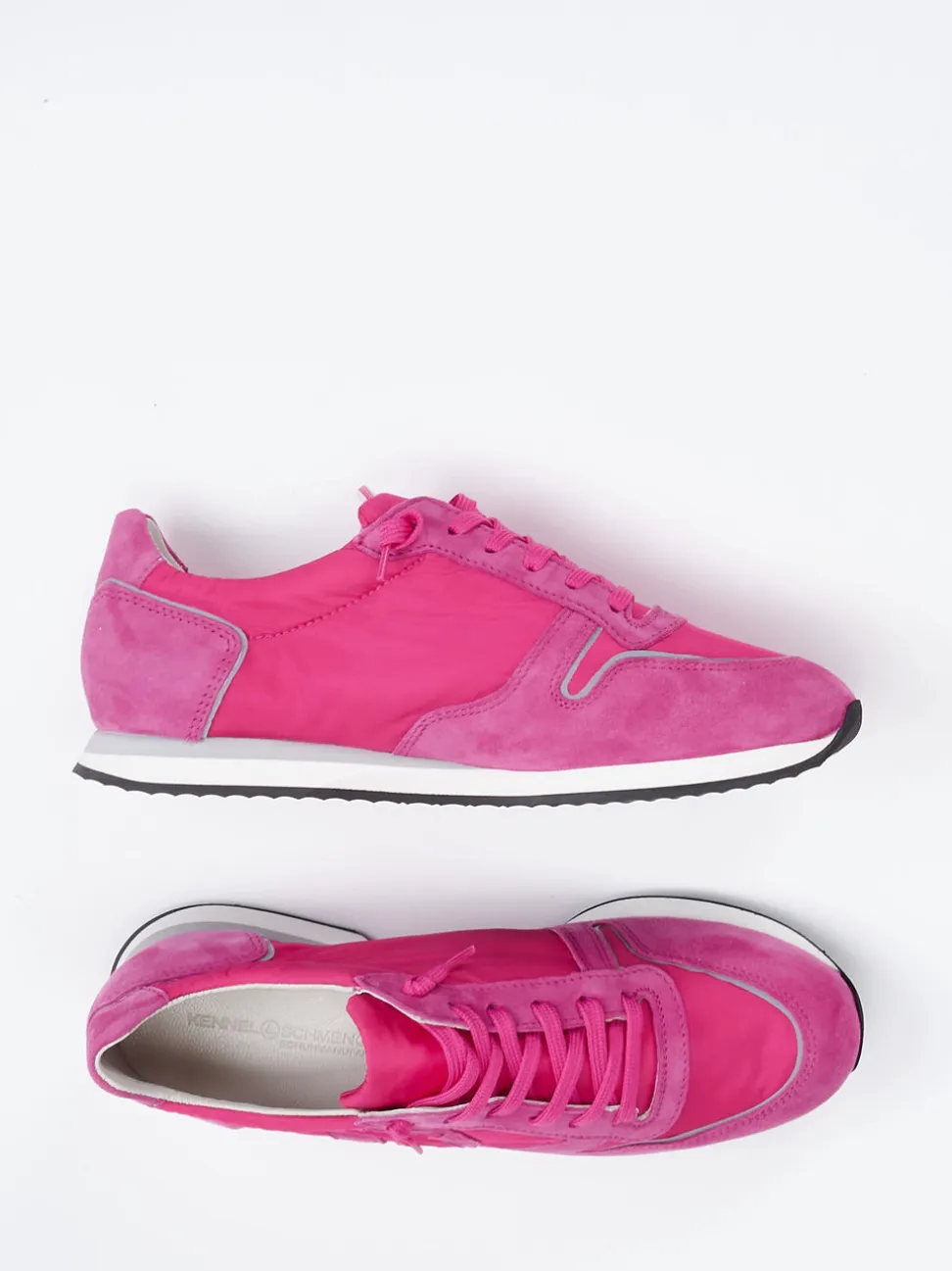 Kennel & Schmenger – Sneaker aus Veloursleder pink