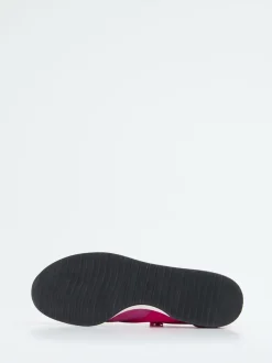 Kennel & Schmenger – Sneaker aus Veloursleder pink
