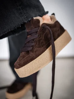 Kennel & Schmenger – Sneaker aus Veloursleder dunkelbraun