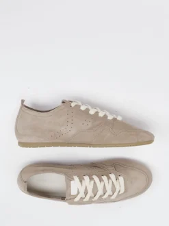 Kennel & Schmenger – Sneaker aus Veloursleder taupe