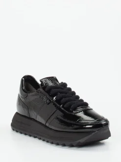 Kennel & Schmenger – Sneaker aus Lackleder Schwarz