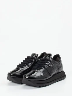 Kennel & Schmenger – Sneaker aus Lackleder Schwarz