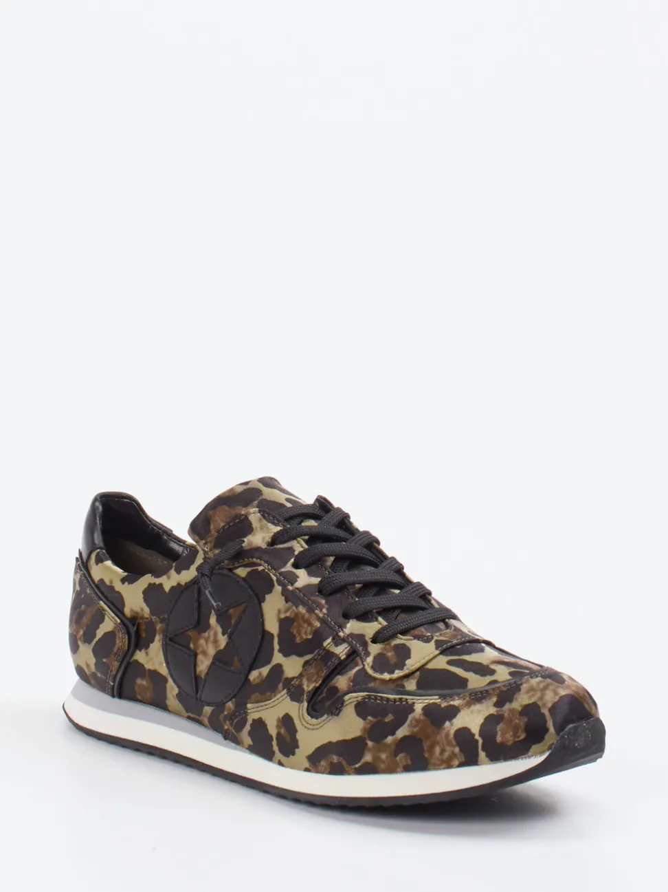 Kennel & Schmenger – Sneaker aus Textil mit Leoprint