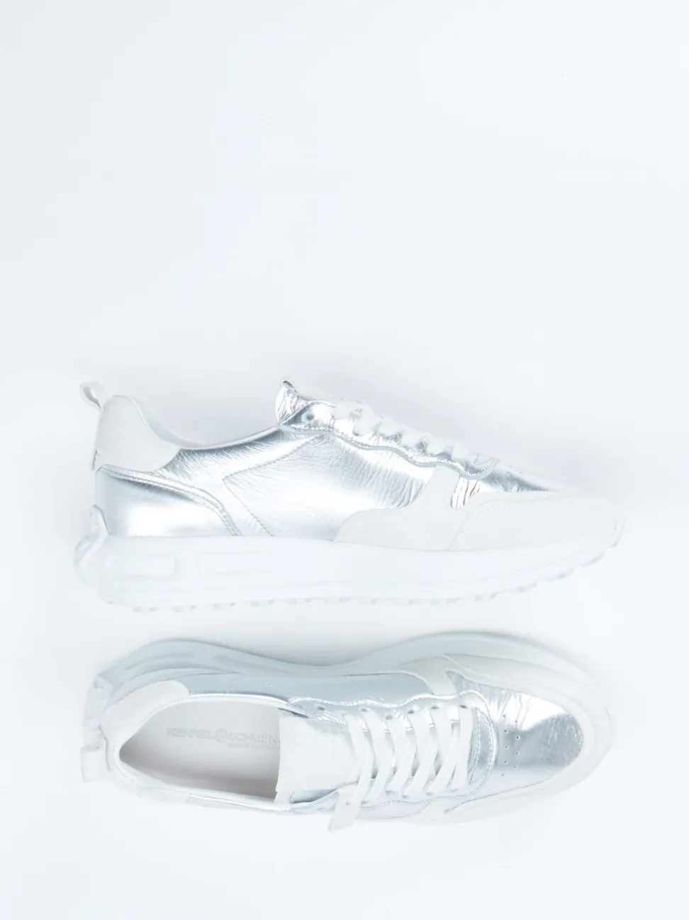 Kennel & Schmenger – Sneaker aus Metallicleder silber