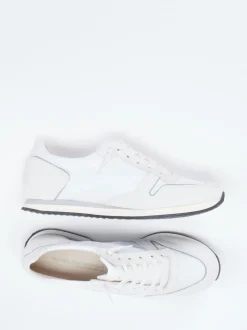 Kennel & Schmenger – Sneaker aus Veloursleder Offwhite