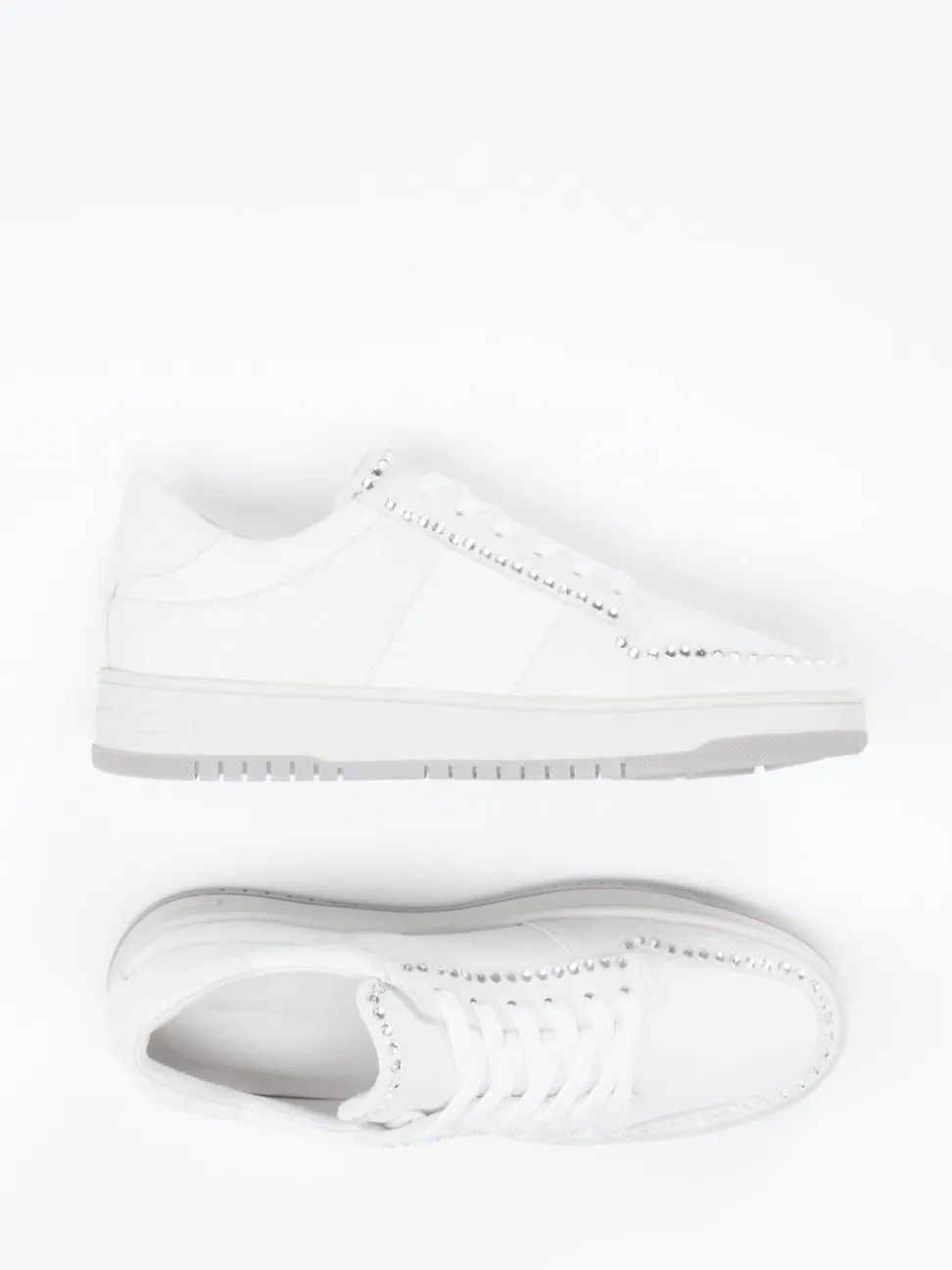 Kennel & Schmenger – Sneaker aus Kalbleder mit Strass