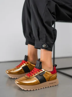 Kennel & Schmenger – Sneaker aus Metallicleder gold