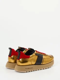 Kennel & Schmenger – Sneaker aus Metallicleder gold