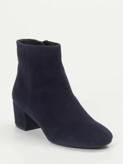 Konstantin Starke – Ankle Boots aus Veloursleder Dunkelblau